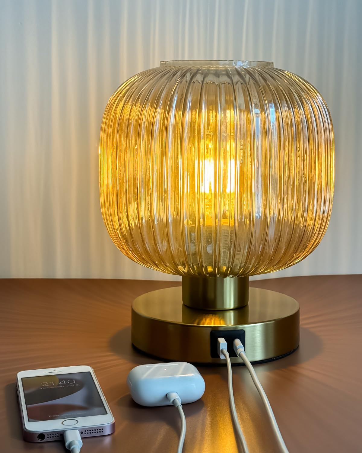 Elenhome LuxeTouch USB Table Lamp – Stylish, Smart, & Functional