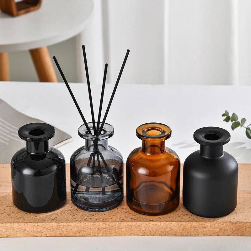 Glass Reed Diffuser Bottle with Sticks - Maria